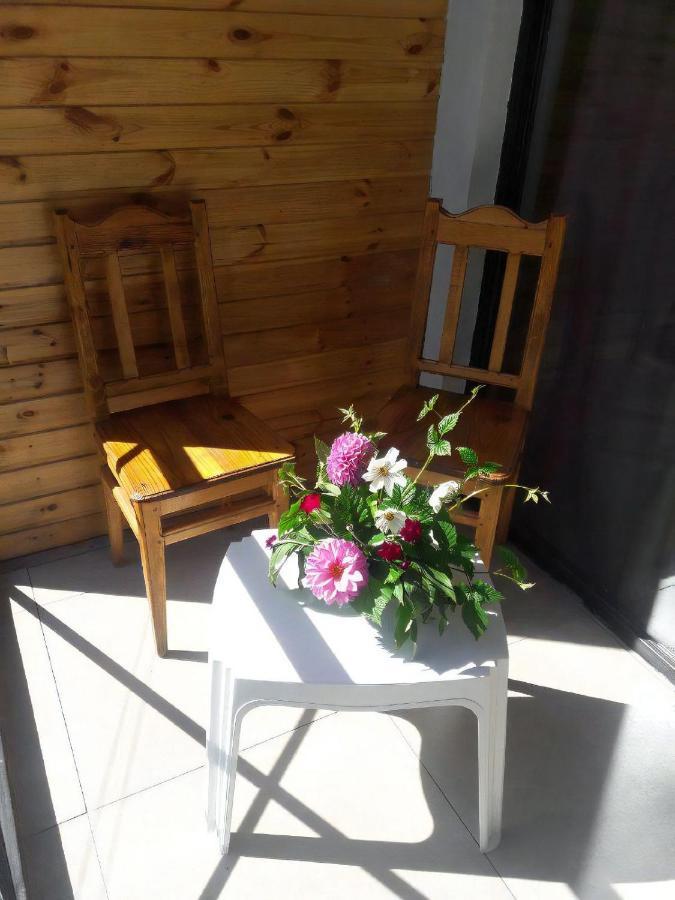 Guest House Mari30 Mestia Exterior photo